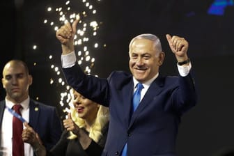 Benjamin Netanjahu bemüht sich jetzt schon um die Bildung einer neuen Koalition.