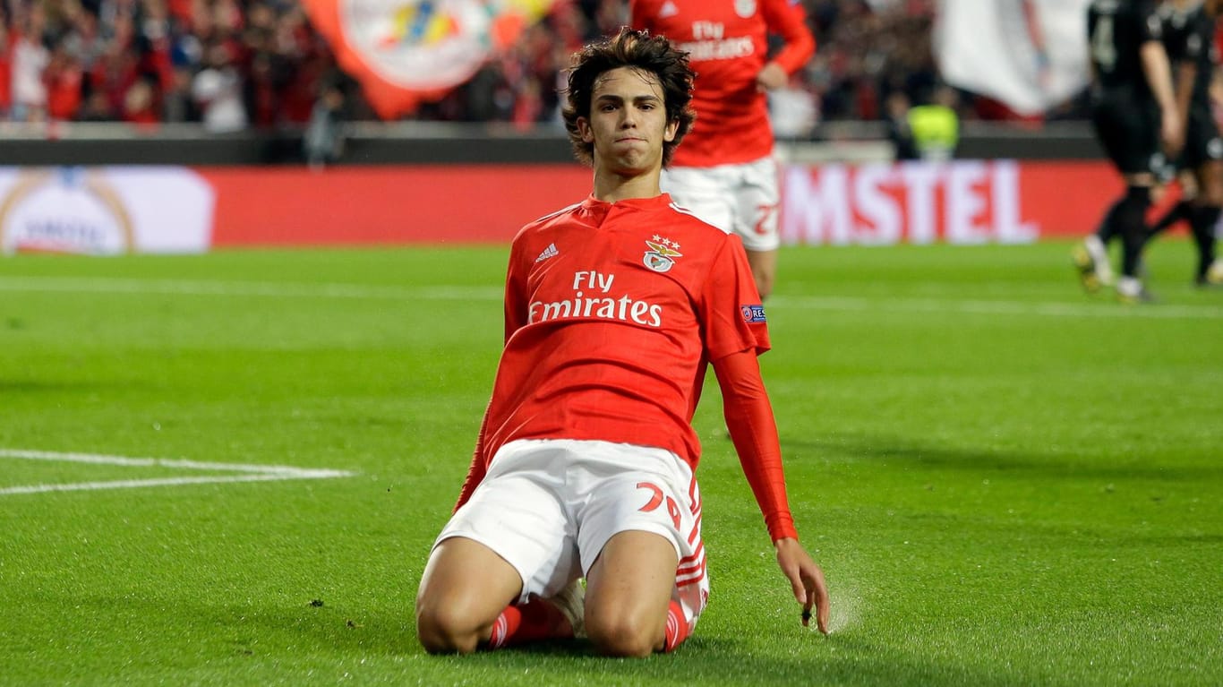 Traf gleich drei Mal: Der erst 19-jährige Joao Felix von Benfica Lissabon besiegte die SGE fast im Alleingang.