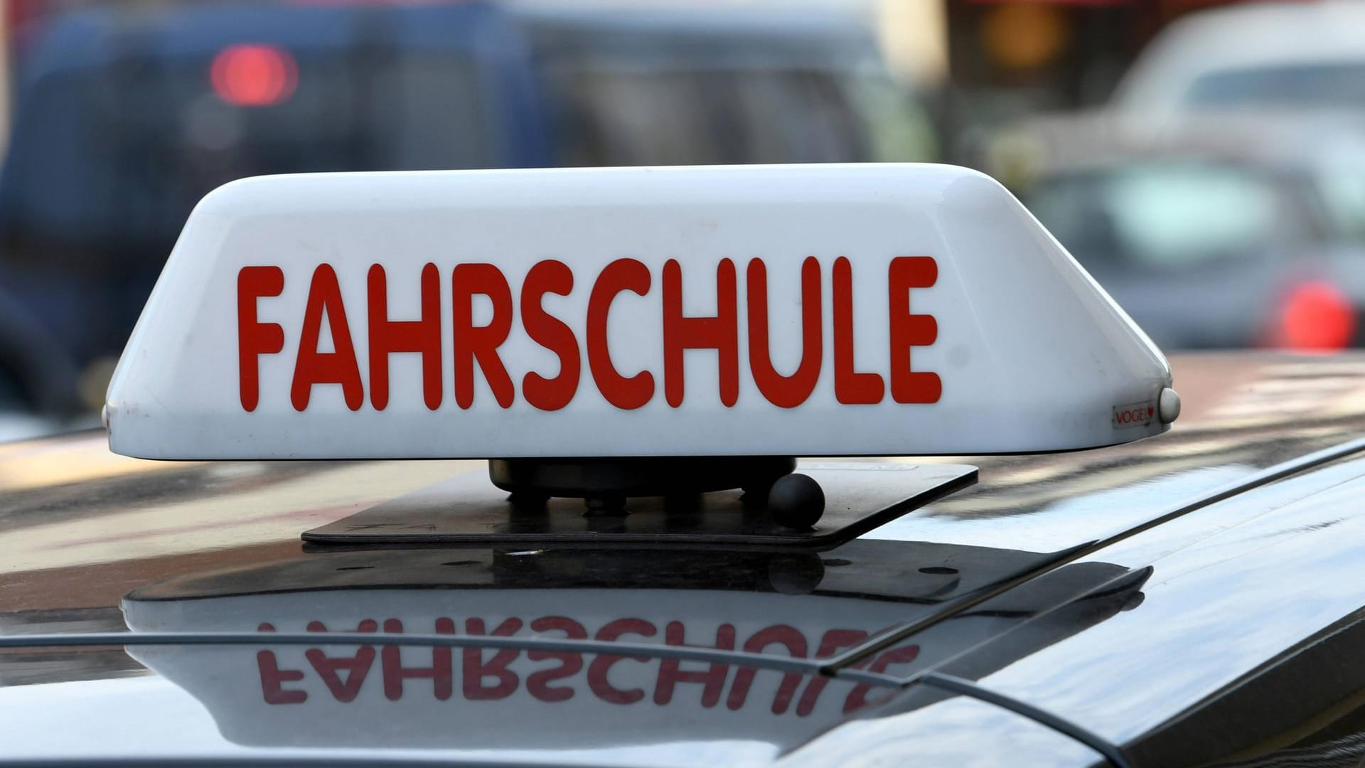 Fahrschule: Jeder Dritte rauscht durch die Führerschein-Prüfung.