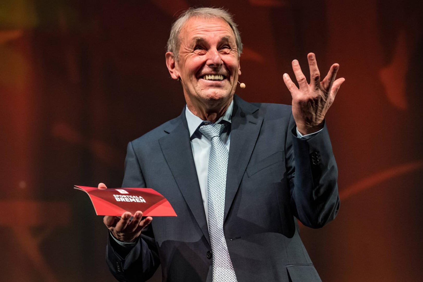 Auf Jörg Wontorra, hier bei der Bremer Sportgala im März, müssen die Sky-Zuschauer künftig verzichten.