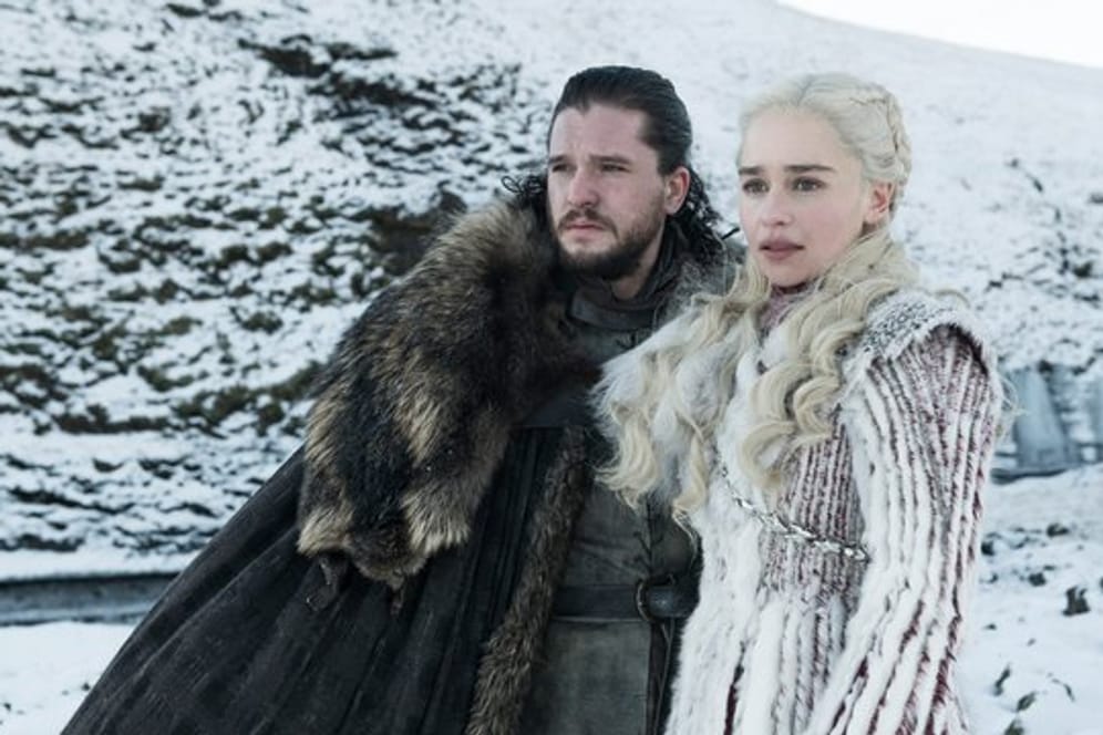 Kit Harington als Jon Schnee und Emilia Clarke Daenerys Targaryen in "Games of Thrones".