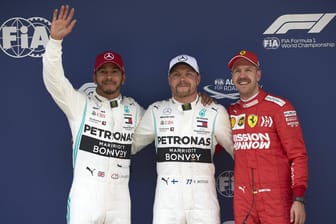 Mercedes-Pilot Valtteri Bottas sicherte sich im Qualifying in China die 1000. Pole