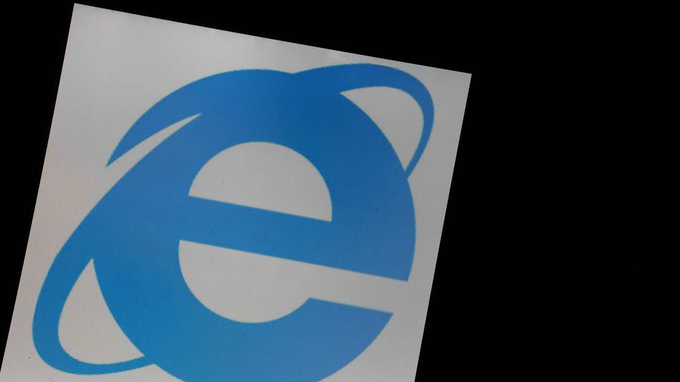 Das Logo des Internet Explorers (Symbolbild): Eine Sicherheitslücke im Browser bedroht derzeit alle Windows-Nutzer.