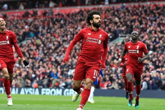 Mohamed Salah jubelt über seinen wunderschönen Treffer gegen Chelsea.