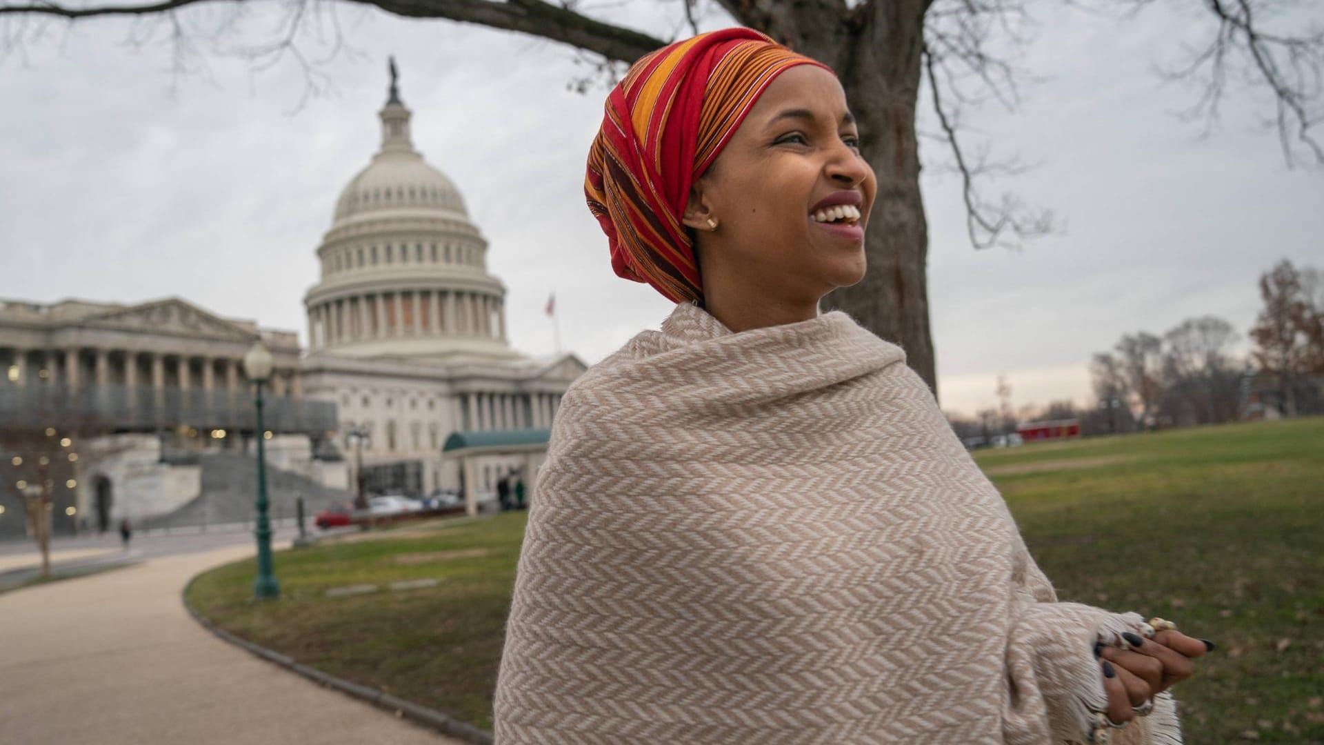 Abgeordnete Ilhan Omar: Auch sie reagierte schnell und schrieb: "Niemand – egal, wie korrupt, ungeeignet (für ein Amt) oder boshaft er ist – kann meine unerschütterliche Liebe zu Amerika gefährden.