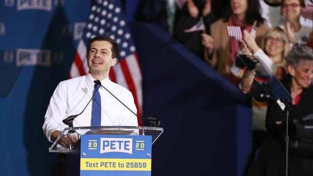 Der Bürgermeister von South Bend im US-Bundesstaat Indiana, Pete Buttigieg, will bei der Präsidentenwahl 2020 für die Demokraten antreten. Der Bürgermeister von South Bend im US-Bundesstaat Indiana, Pete Buttigieg, will bei der Präsidentenwahl 2020 für die Demokraten antreten.
