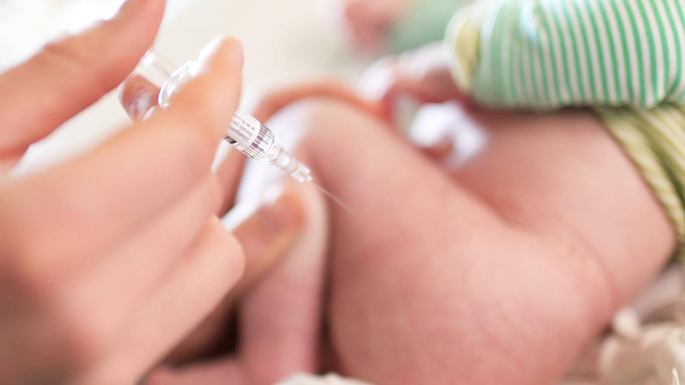 Impfung gegen Masern: Die Infektion ist hochgradig ansteckend.