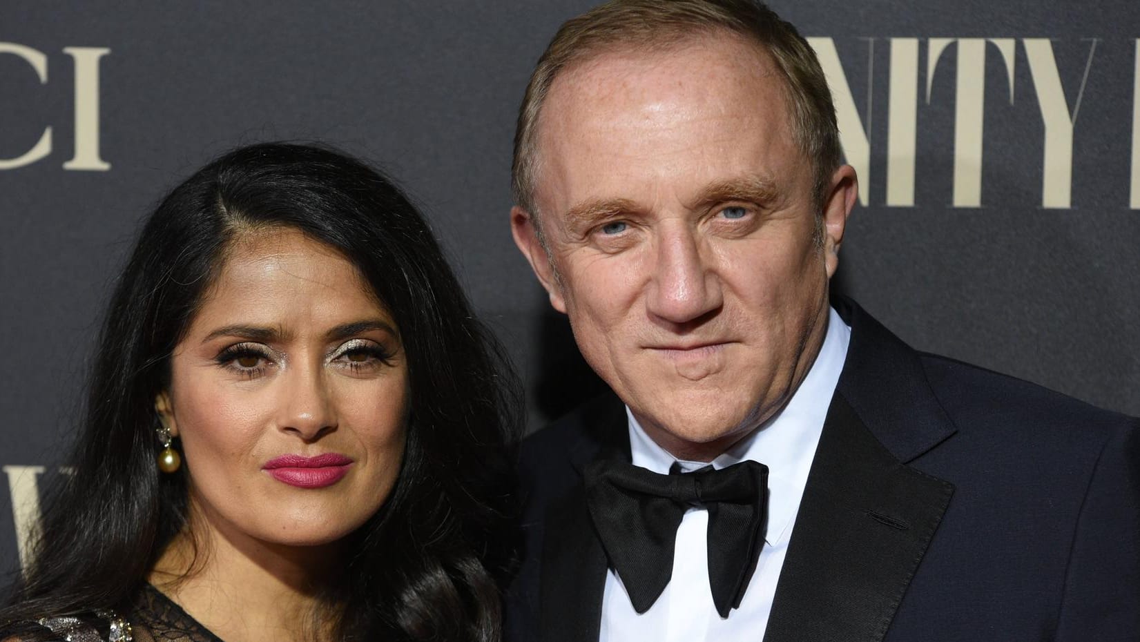 François Henri Pinault mit seiner Ehefrau Salma Hayek: Die Pinaults haben finanzielle Hilfe zum Wideraufbau der Kathedrale Notre-Dame angeboten.