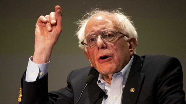 Bernie Sanders, demokratischer US-Senator und Kandidat für die Präsidentschaftswahlen 2020, hat seine Steuererklärungen freiwillig offengelegt. Bernie Sanders, demokratischer US-Senator und Kandidat für die Präsidentschaftswahlen 2020, hat seine Steuererklärungen freiwillig offengelegt.
