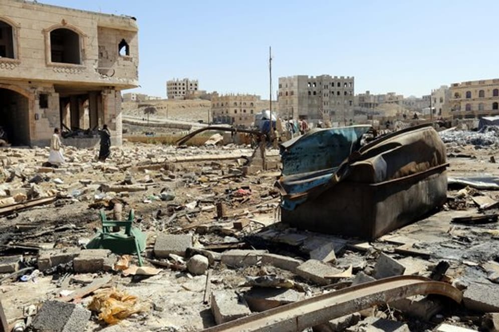 Das Bomben nimmt kein Ende: Trümmerwüste in der jemenitischen Hauptstadt Sanaa.