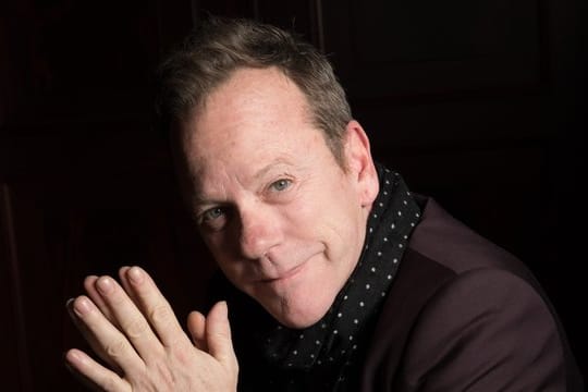 Kiefer Sutherland steht auf Wiener Schnitzel.