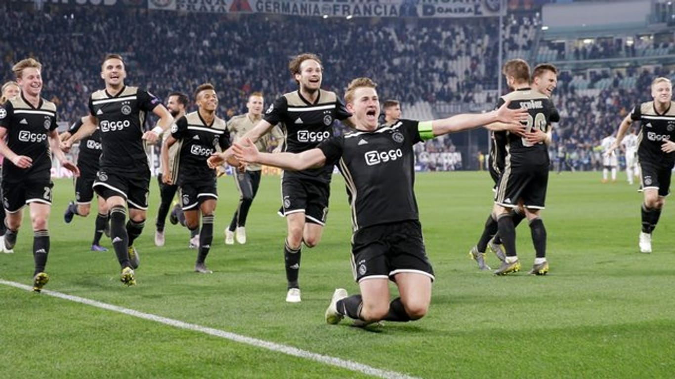 Ajax Amsterdam begeistert weiter in der Champions League.