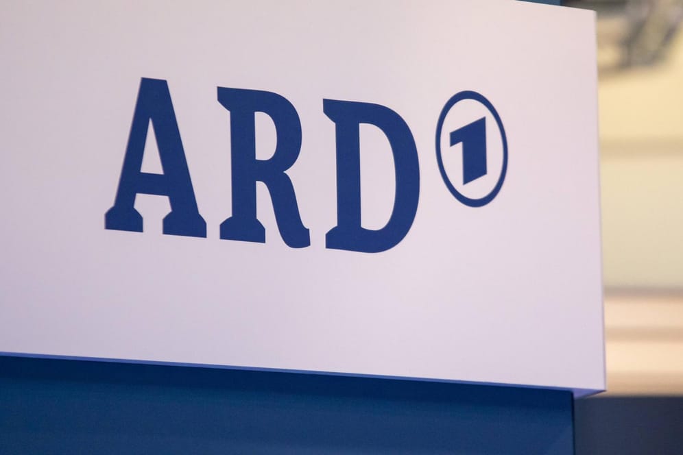 Logo der ARD (Symbolbild): Die Entscheidung über einen öffentlich-rechtlichen Nachrichtenkanal trifft aus Sicht der ARD nicht der öffentlich-rechtlichen Sender.