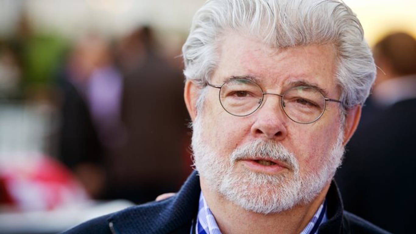Der US-Filmproduzent und Regisseur George Lucas denkt an die Filmemacher von morgen.