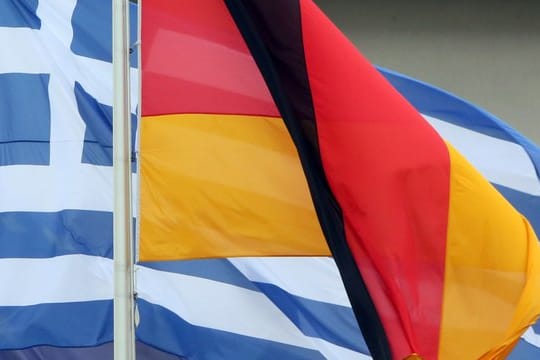 Athen möchte Entschädigungszahlungen für NS-Verbrechen, Berlin sieht das Thema als erledigt an.
