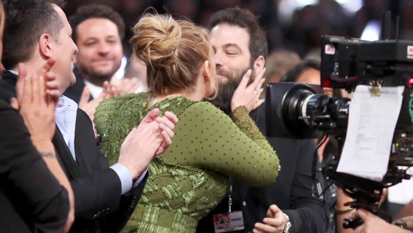 Adele und Simon Konecki bei den 59. Grammys: Die beiden haben einen Sohn zusammen.