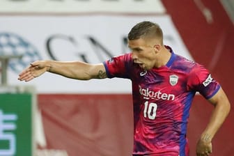 Lukas Podolski im Trikot Vissel Kobe.