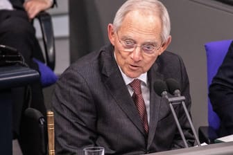 Bundestagspräsident Wolfgang Schäuble: Er weist die Position der AfD zurück.