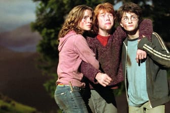 Emma Watson (spielt Hermine Granger), Rupert Grint (spielt Ron Weasley) und Daniel Radcliffe (spielt Harry Potter): Im Teil "Der Gefangene von Askaban" standen sie zum dritten Mal zusammen vor der Kamera.