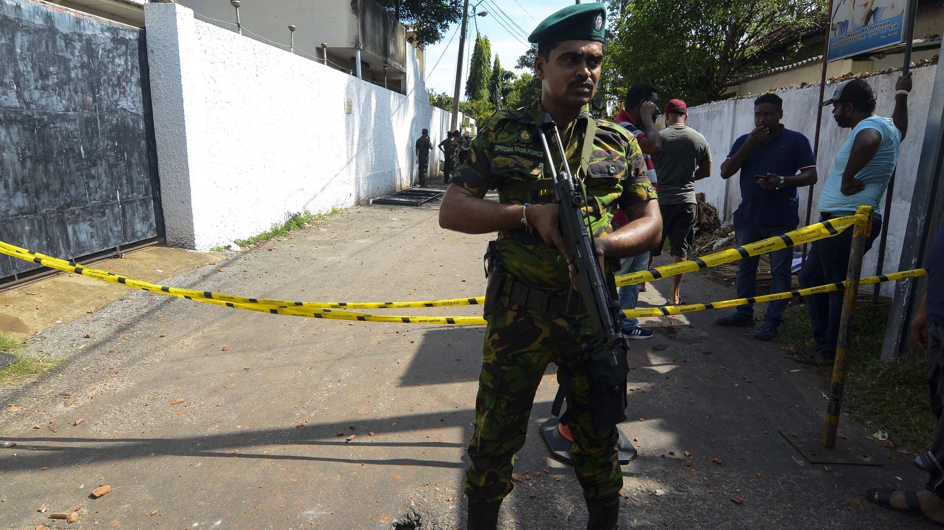 Colombo, Sri Lanka: Mehr als eine Woche vor der Serie von Anschlägen hatte die Polizei des Landes Hinweise auf mögliche Angriffe auf Kirchen.