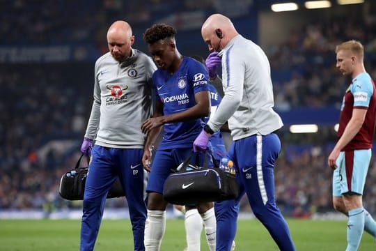 Chelseas Callum Hudson-Odoi (2.