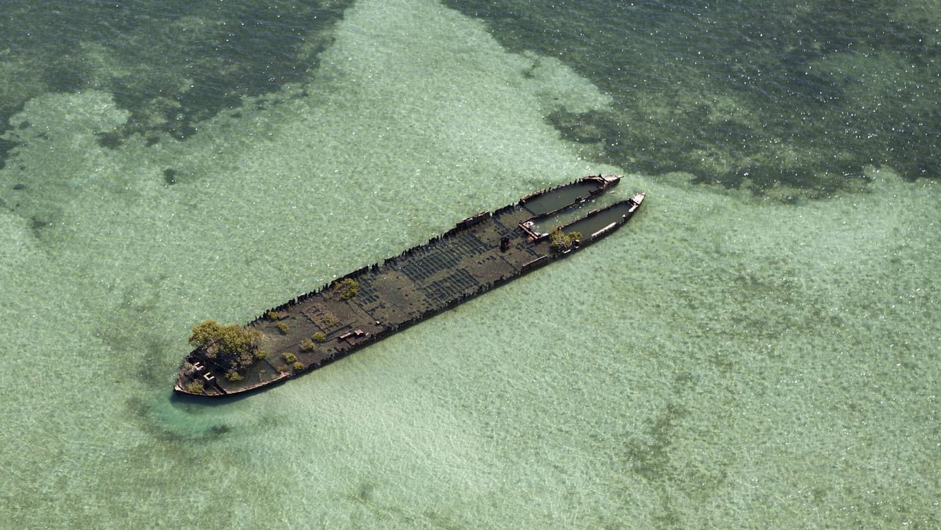 Wrack vor Australien (Archivbild): Forscher haben ein gut erhaltenes Wrack eines im Zweiten Weltkrieg versenkten Frachters entdeckt.