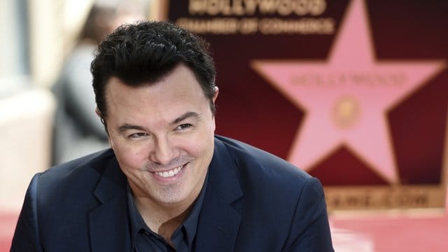 US-Komiker Seth MacFarlane wird auf dem Hollywood "Walk of Fame" mit einem Stern geehrt.