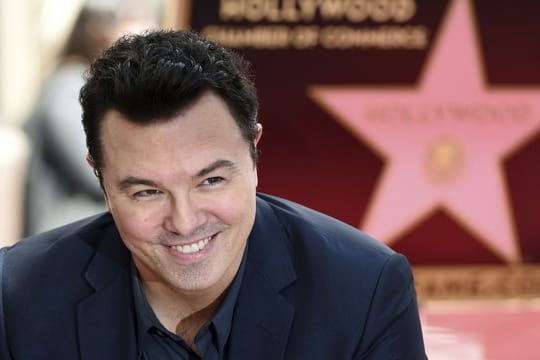 US-Komiker Seth MacFarlane wird auf dem Hollywood "Walk of Fame" mit einem Stern geehrt.