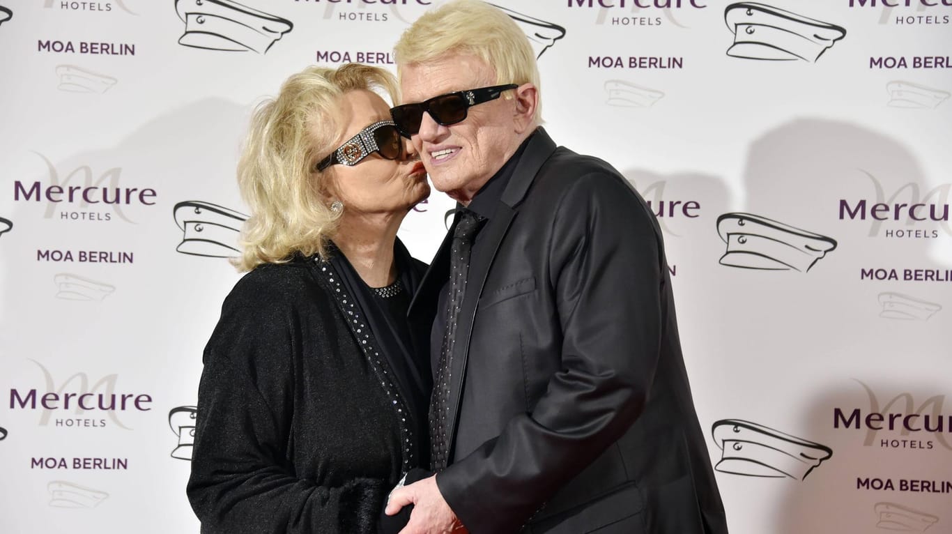 Heino mit Ehefrau Hannelore: Am 4. April 2019 feierte das Paar seinen 40. Hochzeitstag.