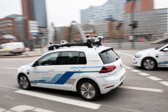 Volkswagen hat angesichts der Trends zu E-Mobilität, Vernetzung und autonomem Fahren einen enormen Bedarf an Software-Fachleuten.