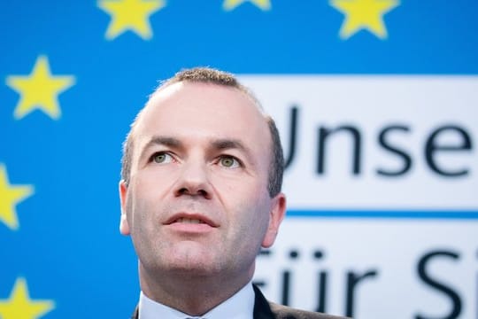 EVP-Spitzenkandidat Manfred Weber Ende März während einer Pressekonferenz in Berlin.