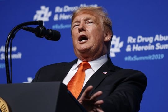 Donald Trump auf einer Konferenz zum Drogenmissbrauch.