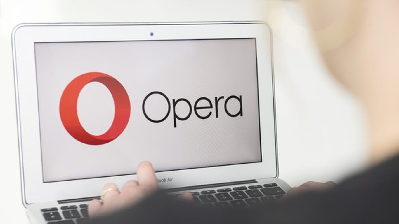Opera stellt Reborn 3 vor: der erste Desktop Browser, der für Web 3 - das Internet der Zukunft - gerüstet ist.