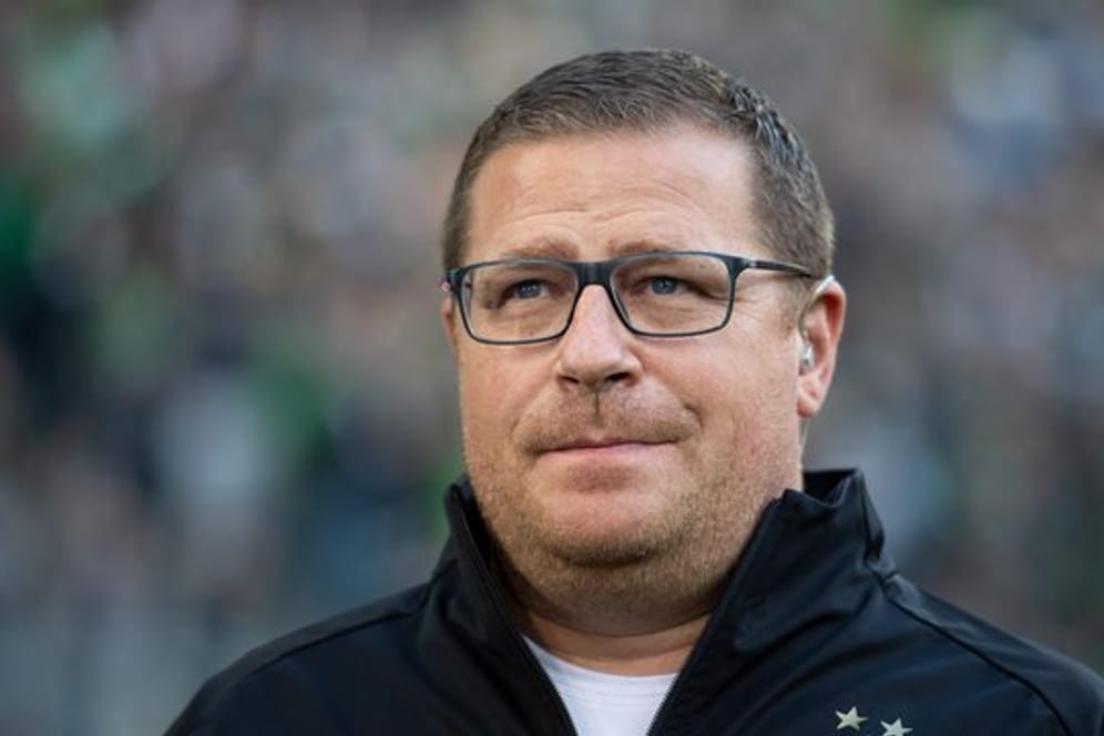 Laut Max Eberl bezeichnete einen fixen Wechsel von Stürmer Ihlas Bebou nach Gladbach als Quatsch.