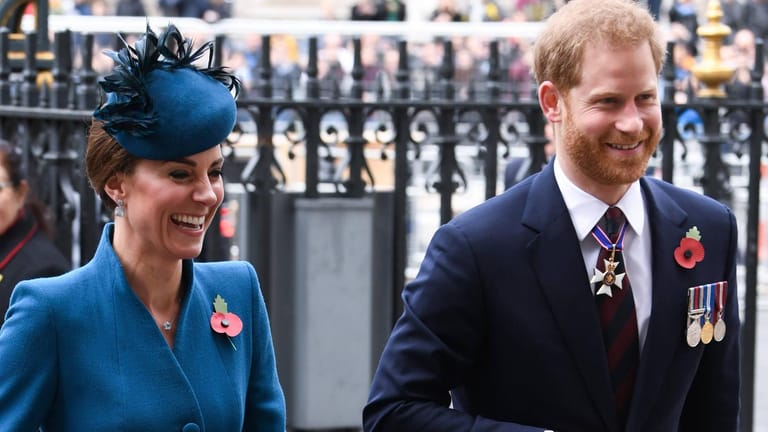 Herzogin Kate und Prinz Harry: Die beiden besuchten am Donnerstag gemeinsam den ANZAC-Gottesdienst.