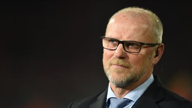 Sieht die Höhe der Bezahlung von Jugendtrainern kritisch: Thomas Schaaf. Sieht die Höhe der Bezahlung von Jugendtrainern kritisch: Thomas Schaaf.
