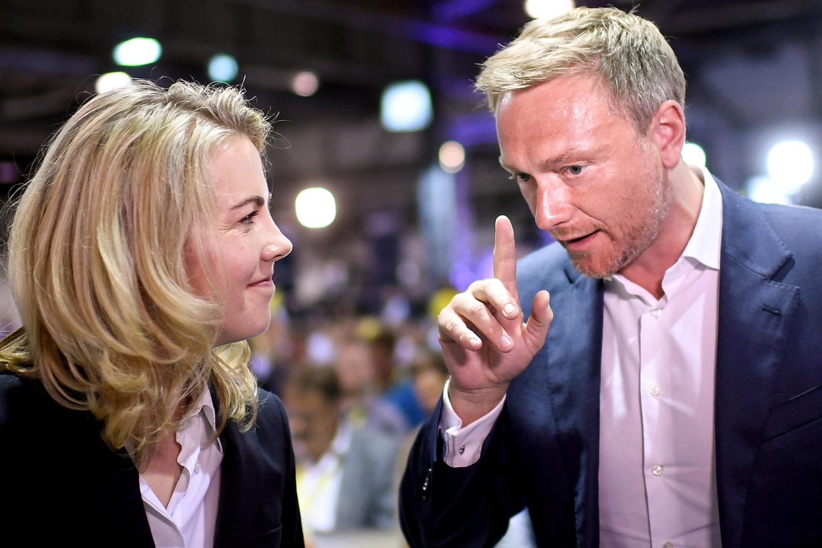 Linda Teuteberg, die FDP-Generalsekretärin, und Christian Lindner, der Parteichef: Wirtschaftspolitik? Soll die Wirtschaft machen, nicht die Politik.