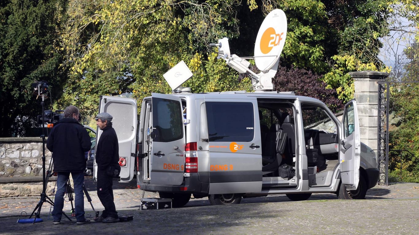 Ein Übertragungswagen des ZDF: Der Sender muss einen Werbespot der rechtsextremen Partei NPD nicht ausstrahlen, so ein Gericht.