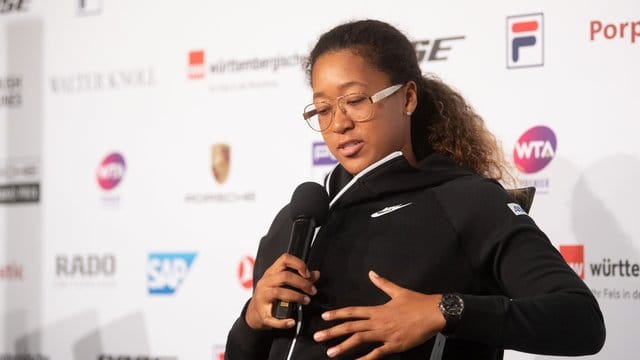 Naomi Osaka leidet an einer Bauchmuskelverletzung.