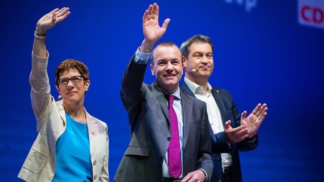 Manfred Weber, Annegret Kramp-Karrenbauer und Markus Söder in Münster.