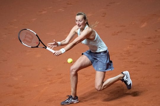 Petra Kvitova trifft im Finale des WTA-Tennisturniers von Stuttgart auf die Estin Anett Kontaveit.