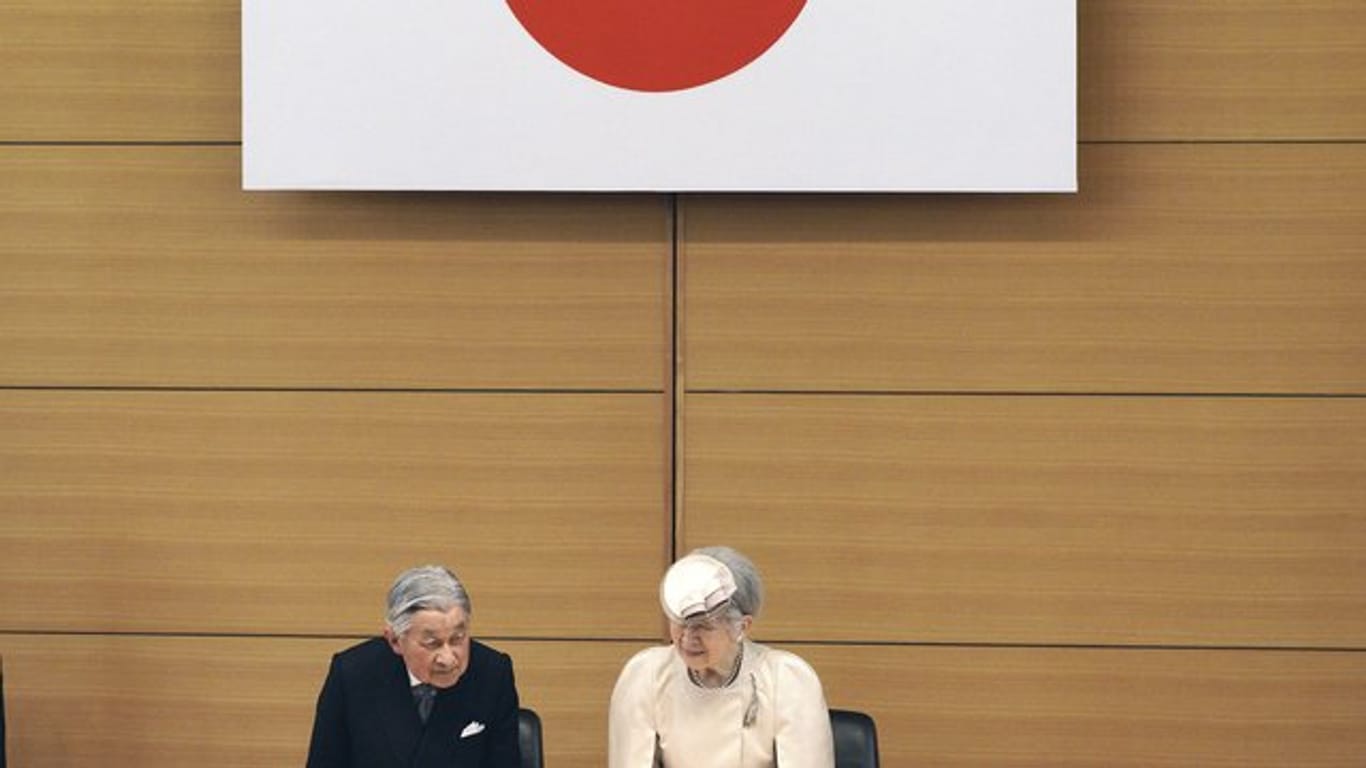 Kaiser Akihito und Kaiserin Michiko bei der Verleihung des Midori Preises.