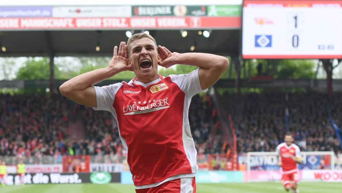 Grischa Prömel feiert sein Tor zum 2:0 für Union Berlin gegen den HSV.