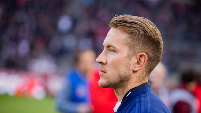 Lewis Holtby wurde beim HSV bis zum Saisonende suspendiert.