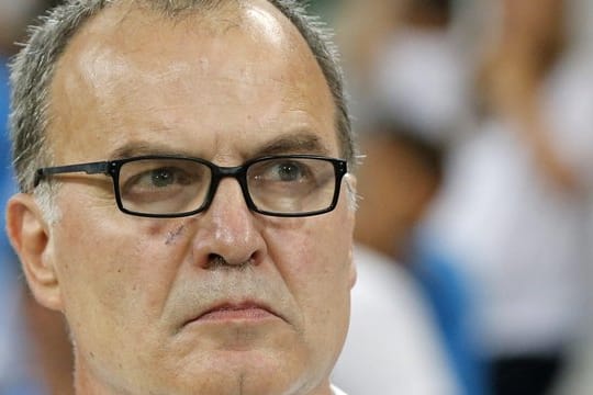 Marcelo Bielsa forderte sein Team auf, Aston Villa ein Tor zu schenken.