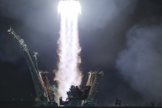 Eine Sojus-Rakete beim Start auf dem russischen Weltraumbahnhof Baikonur.
