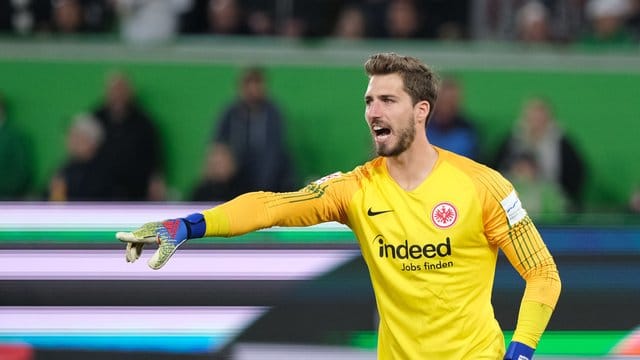 Torwart Kevin Trapp will das derzeit kraftlose Team von Eintracht Frankfurt aufrütteln.