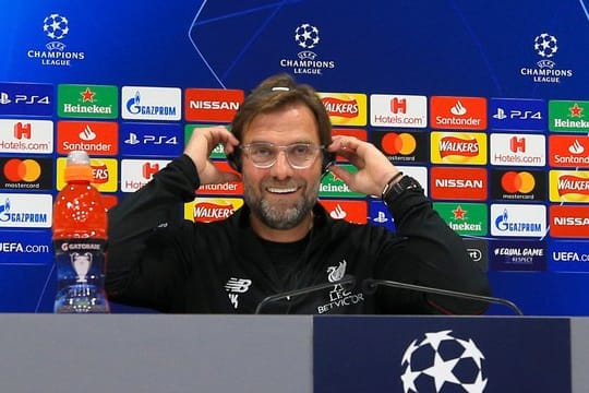 Liverpools Trainer Jürgen Klopp freut sich auf das Kracher-Spiel beim FC Barcelona.