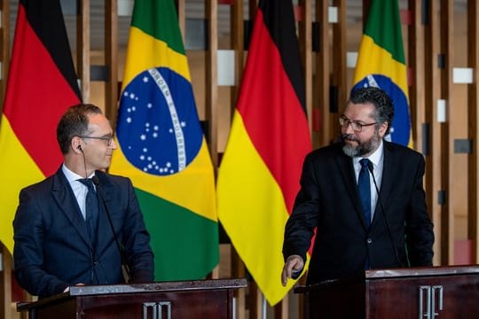 Außenminister Heiko Maas (l.