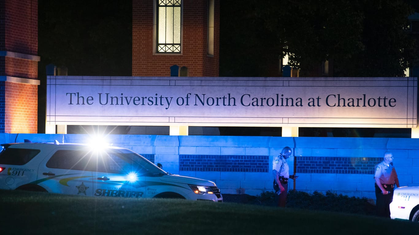 Eine Universität in North Carolina: Nach Schüssen auf dem Campus der Universität sind zwei Menschen gestorben.